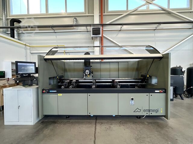 Vertikales Bearbeitungszentrum Emmegi Phantomatic M3