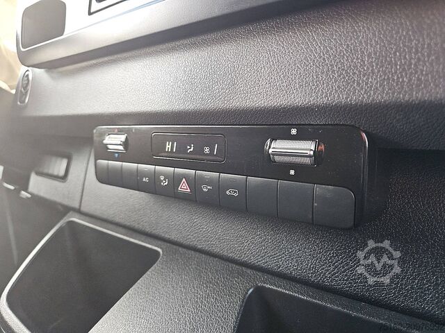 High-roof van MERCEDES-BENZ SPRINTER 519 ac automaat EURO6