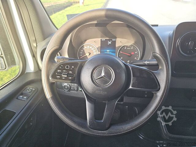 High-roof van MERCEDES-BENZ SPRINTER 519 ac automaat EURO6