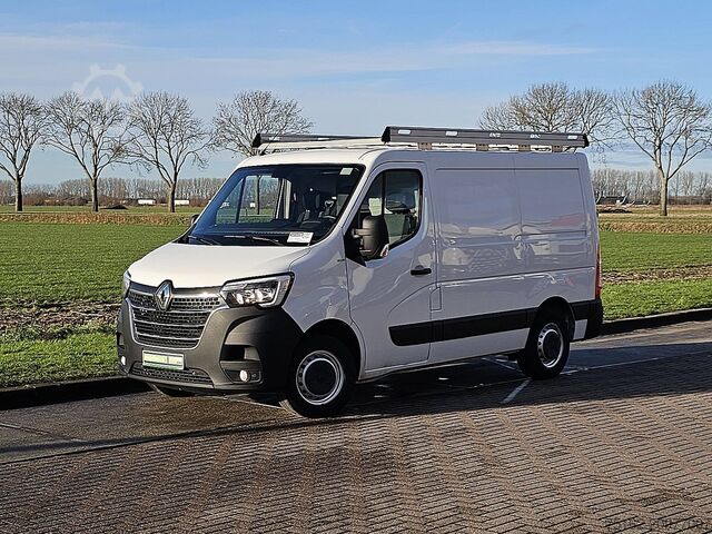 High-roof van RENAULT MASTER 2.3 DCI 135 L1H1