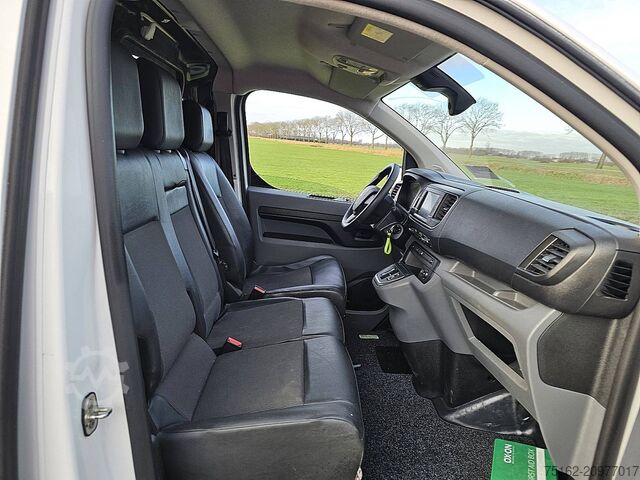 High-roof van PEUGEOT E-EXPERT L3  PREMIUM 135/ 75