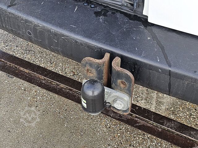 High-roof van PEUGEOT E-EXPERT L3  PREMIUM 135/ 75