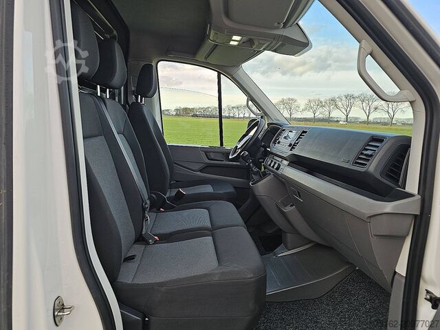High-roof van VOLKSWAGEN CRAFTER 30 2.0 TDI 102 L2H1