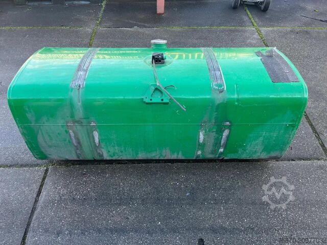 Fuel tank DAF Brandstoftank Diesel 620L L:167 B:67 H:62 Groen