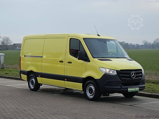 High-roof van MERCEDES-BENZ SPRINTER 314 CDI 37 L2H1