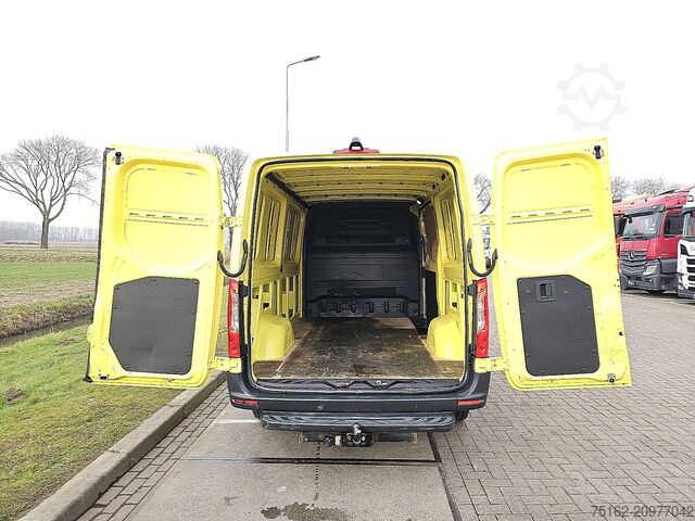 High-roof van MERCEDES-BENZ SPRINTER 314 CDI 37 L2H1