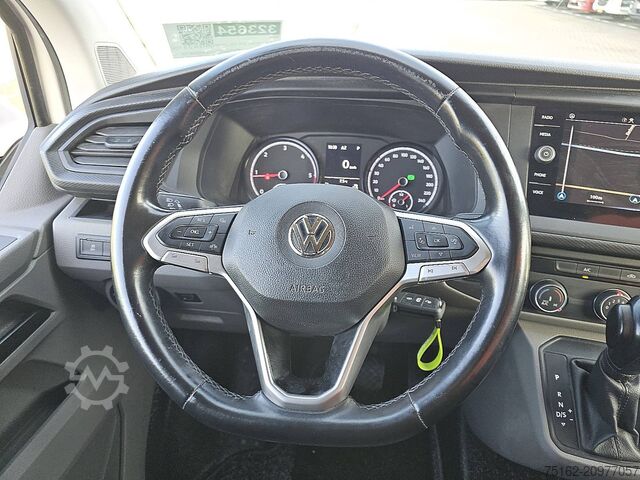 High-roof van VOLKSWAGEN TRANSPORTER 2.0 TDI T6.1 L2H1 150Pk AC!