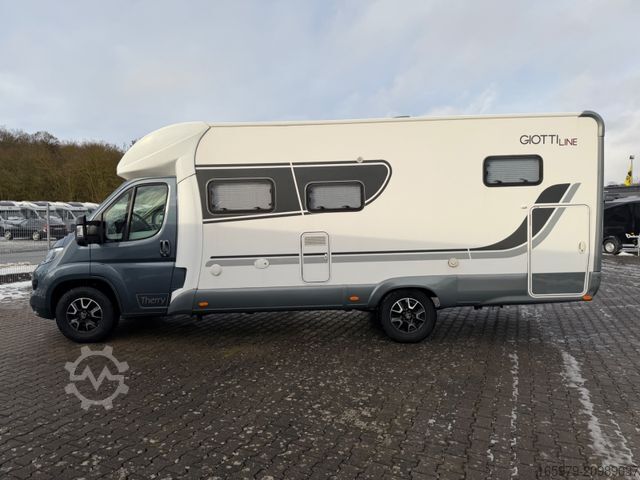 Semi-integrated camper GIOTTILINE Therry T37