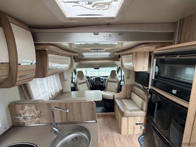 Semi-integrated camper GIOTTILINE Therry T37