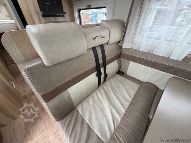 Semi-integrated camper GIOTTILINE Therry T37