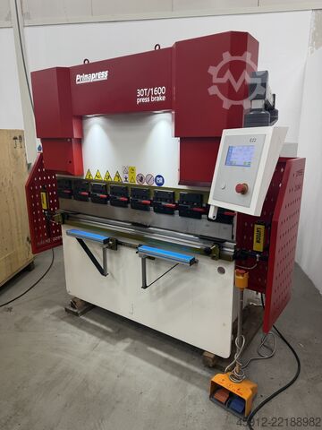 Press brake PRIMAPRESS 1600 x 30 Ton