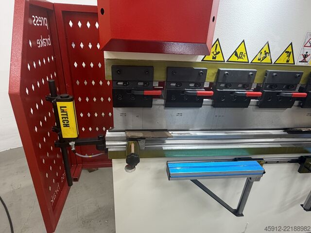 Press brake PRIMAPRESS 1600 x 30 Ton