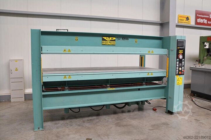 Hydraulic veneer press 3000x1300 BAIONI Prasa do forniru