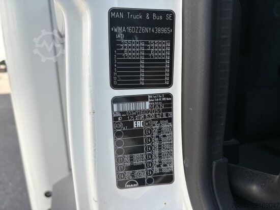 Box truck MAN TGM 15.250 4X2, KOFFER MIT LBW,