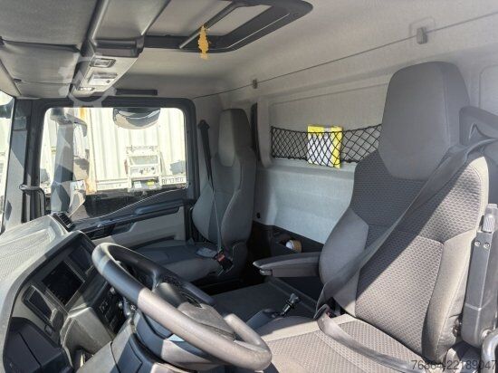 Box truck MAN TGM 15.250 4X2, KOFFER MIT LBW,