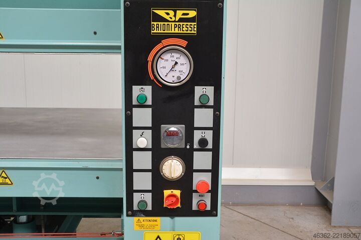 Veneer press Baioni T70