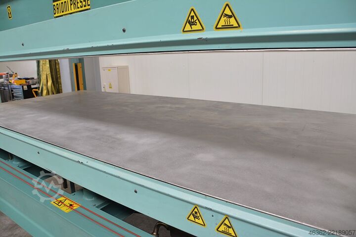 Veneer press Baioni T70