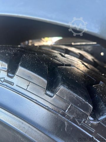 Standard tractor unit MAN 18.460 TGS 4x4 Hydrodrive, Klima Automat