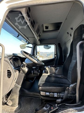 Box van MERCEDES-BENZ 818 Atego