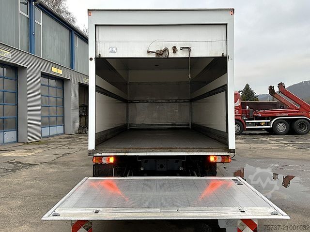Box van MERCEDES-BENZ 818 Atego
