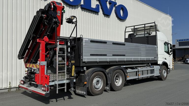 Tipper with crane Volvo FM