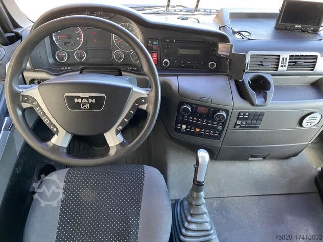 Suction vehicle MAN TGS 35.440 10X4-6 BL TRIDEM RSP SAUGBAGGER/SUCT...