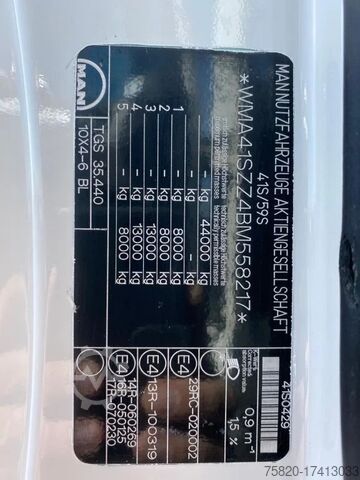Suction vehicle MAN TGS 35.440 10X4-6 BL TRIDEM RSP SAUGBAGGER/SUCT...
