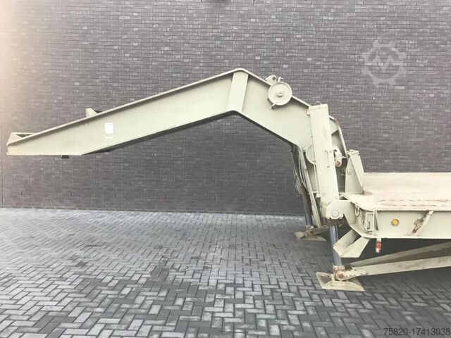 Semi-Tieflader Trabosa 2 AXEL HEAVY DUTY LOWLOADER TANK TRANSPORT