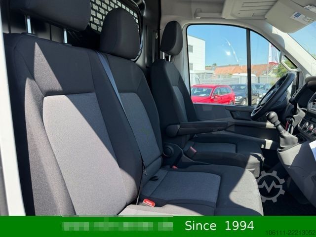 Minibus VW Crafter 35 L2H2 RWD pe AHK,3,5t