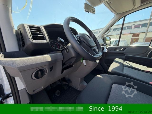 Minibus VW Crafter 35 L2H2 RWD pe AHK,3,5t
