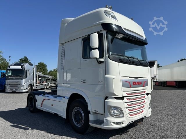 Standard tractor unit DAF XF 530 FT SSC Standklima Intarder