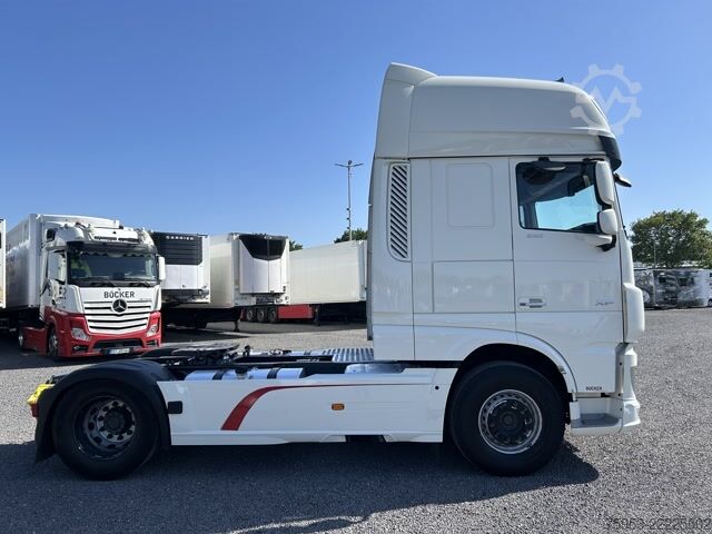 Standard tractor unit DAF XF 530 FT SSC Standklima Intarder