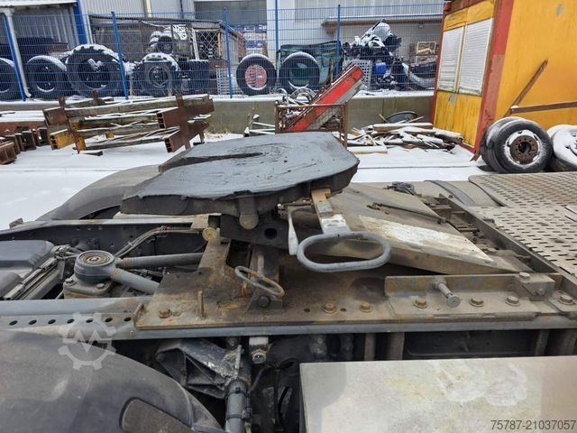 Volumen SZM DAF XF 510 LL, ZF Inatrder, Standklima, Hubsattelkup