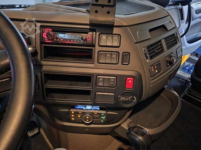 Standard SZM DAF XF 480, SC, ZF Intarder, Handschalter,Standklima