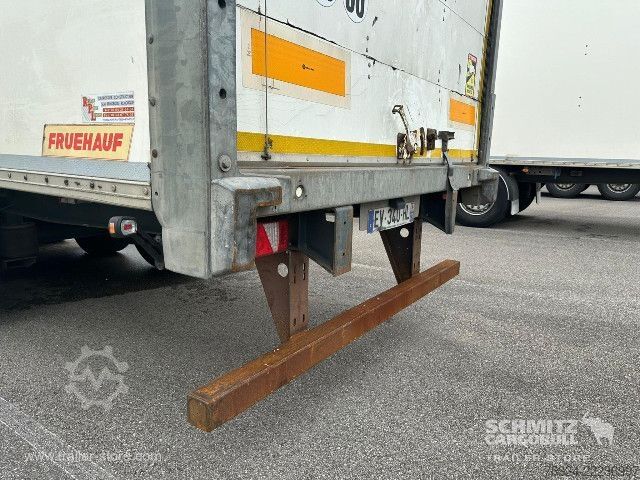 Box semitrailer Fruehauf Semitrailer Dryfreight Standard