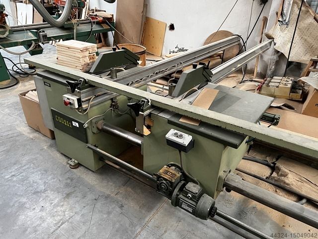 DOUBLE SIDED CUTTING SAW