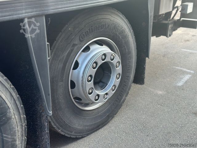 Kühlkoffer-LKW VOLVO FM450 6X2 Kühl Frigoblock LBW 8.10 m Lenk