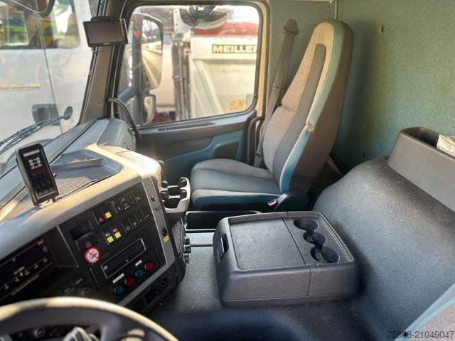 Kühlkoffer-LKW VOLVO FM450 6X2 Kühl Frigoblock LBW 8.10 m Lenk