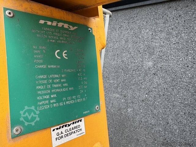 Niftylift Nifty HR12 NE Articulating Boom Lift 4x2 Electric 2012 12m Working Height NIFTYLIFT HR12 NE Knikarmhoogwerker 4x2 Elektrisch 2012 12M werkhoogte