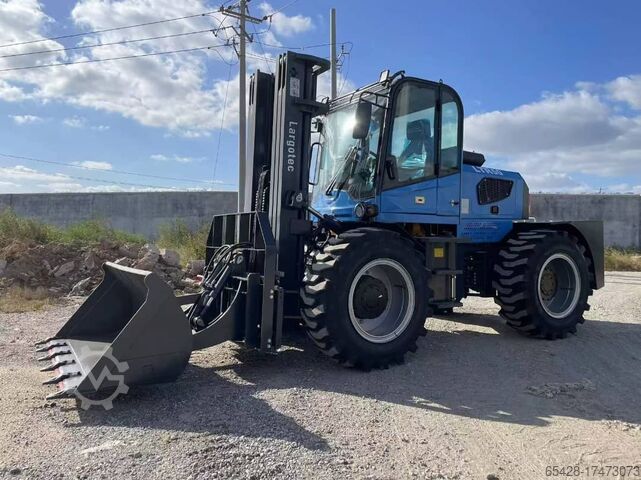 4x4 all terrain forklift  5T CE