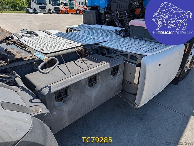 Standard-SZM DAF CF 85 440