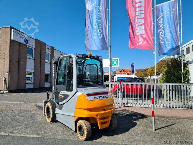 Elektro 4 Rad-Stapler Still RX 60-50 Triplex 4700