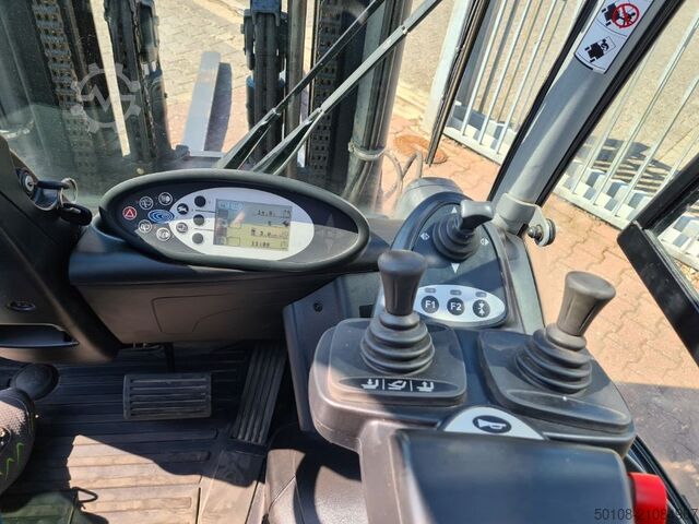 Elektro 4 Rad-Stapler Still RX 60-50 Triplex 4700