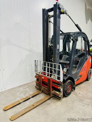 Treibgasstapler Linde H 25 T-02 EVO Triplex Kabine STVO ZVG