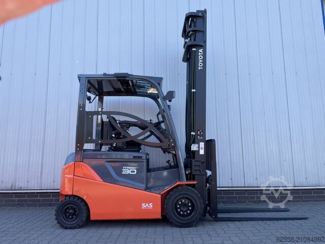 Elektro 4 Rad-Stapler Toyota 8FBMKT30 - AKKU 91%