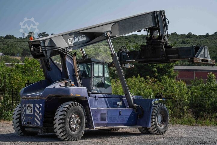 Vollcontainer Reachstacker Kalmar DRF450-60S5