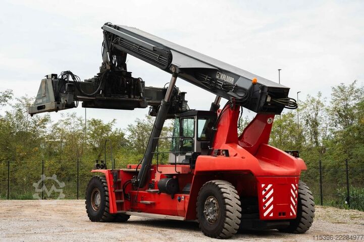 Vollcontainer Reachstacker Kalmar DRF450-60C5