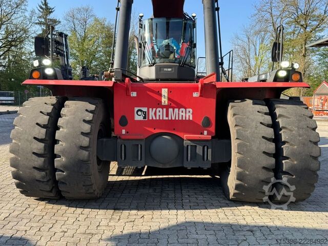 Vollcontainer Reachstacker Kalmar DRG450-65S5