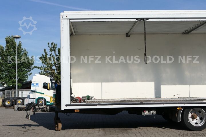 Autotransporter Anhänger  jännert schierling Autotransporter Seilwinde
