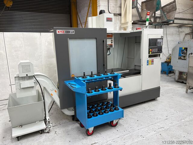 Milling machine XYZ 1000LR VMC Siemens 828D Control 